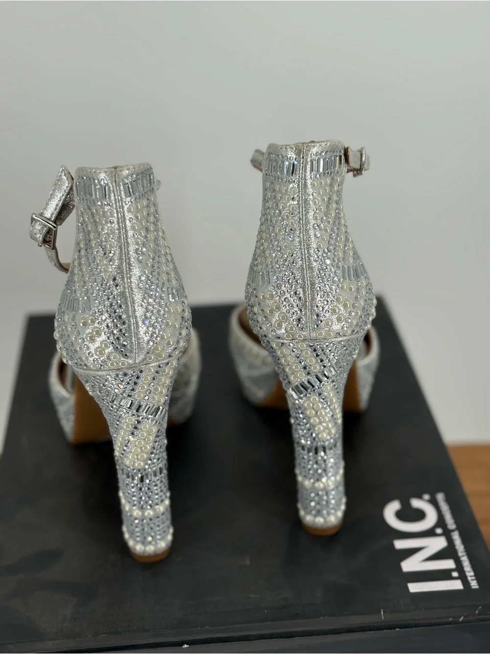 INC International Concepts sparkling crystal